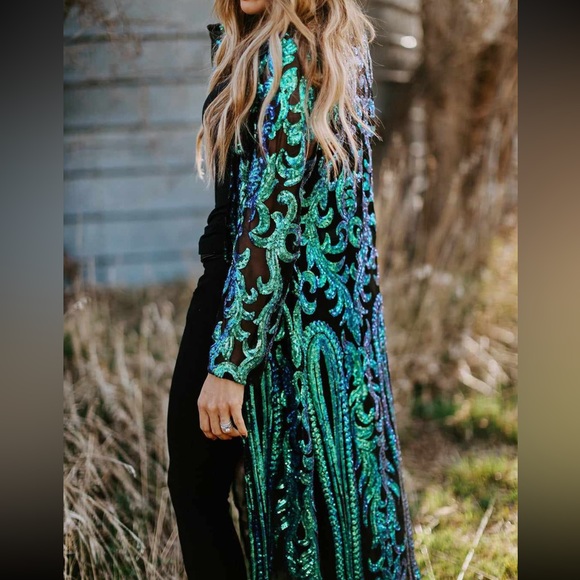 TURQUOISE BLUE & GREEN SEQUINS ON BLACK MESH LIMITED EDITION LONG DUSTER - Picture 4 of 7